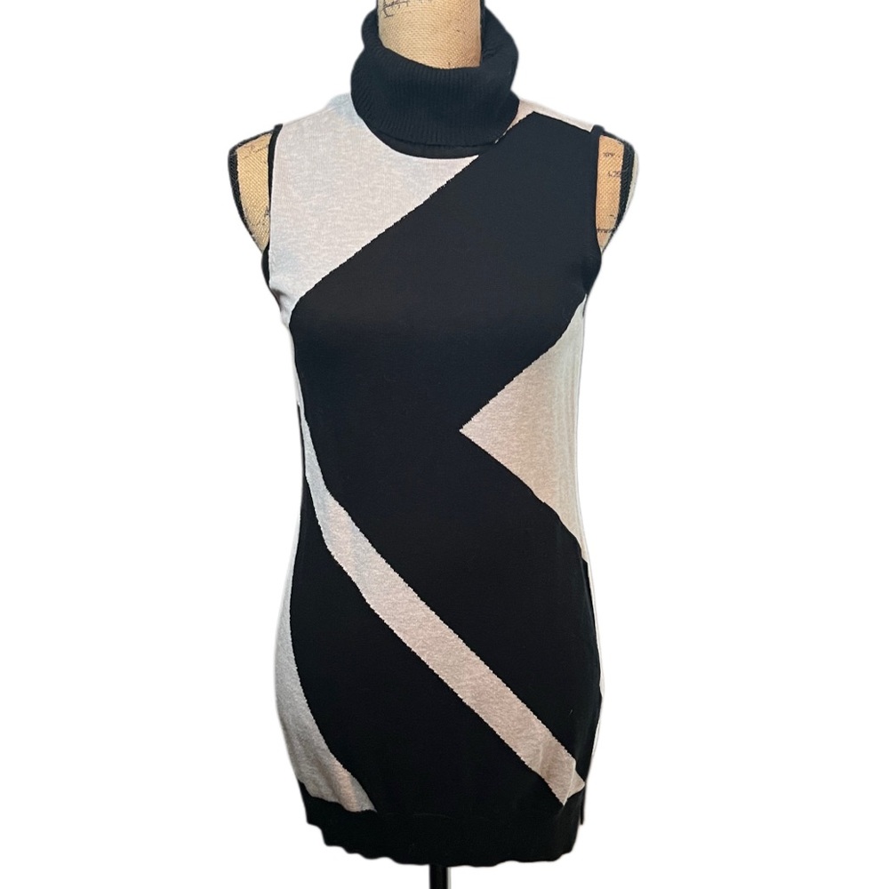 WHBM Black & Gray Sleeveless Turtleneck Sweater Dress